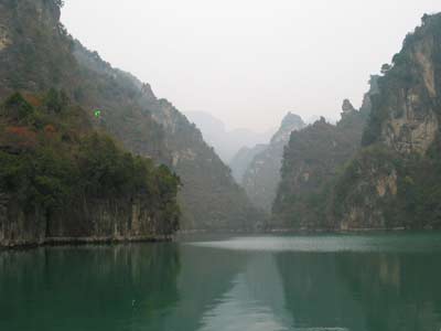 青 龙 峡
