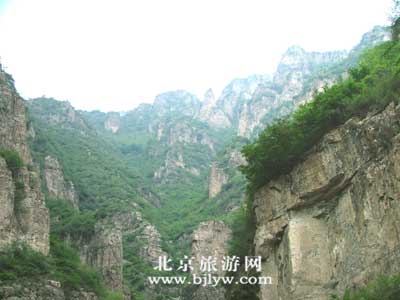 三 峡