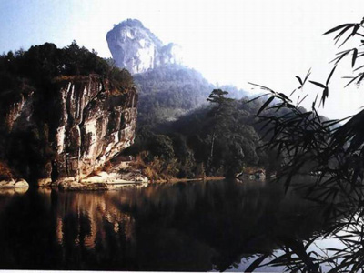 武 夷 山