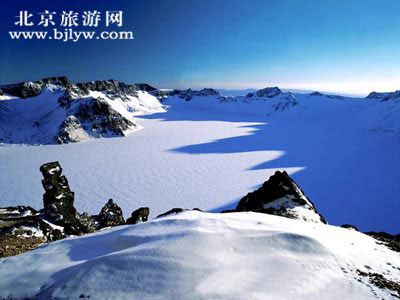 长 白 山