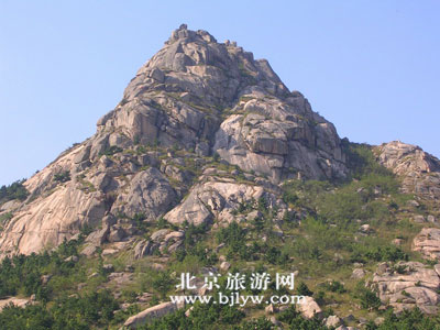 天 柱 山